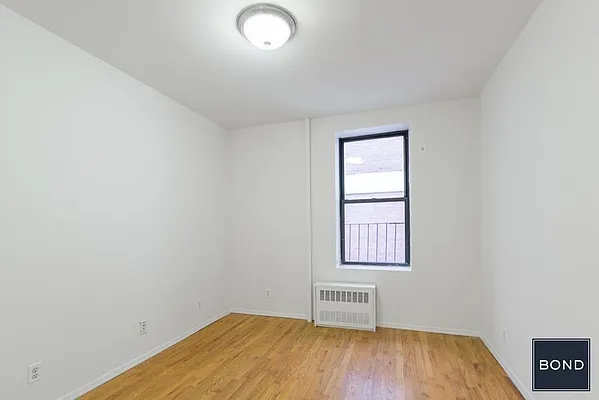 Rented by Bond New York | media 2