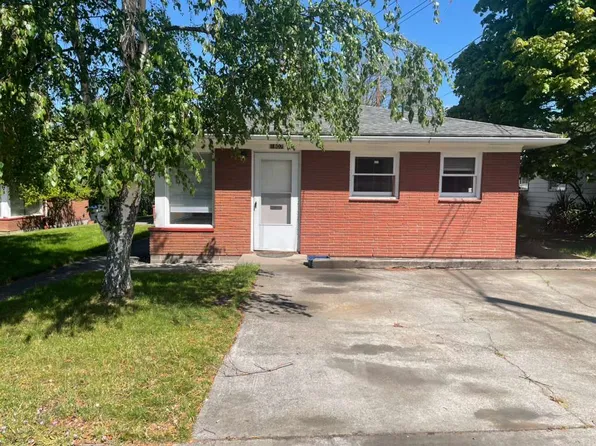 1807 E 12th St, The Dalles, OR 97058