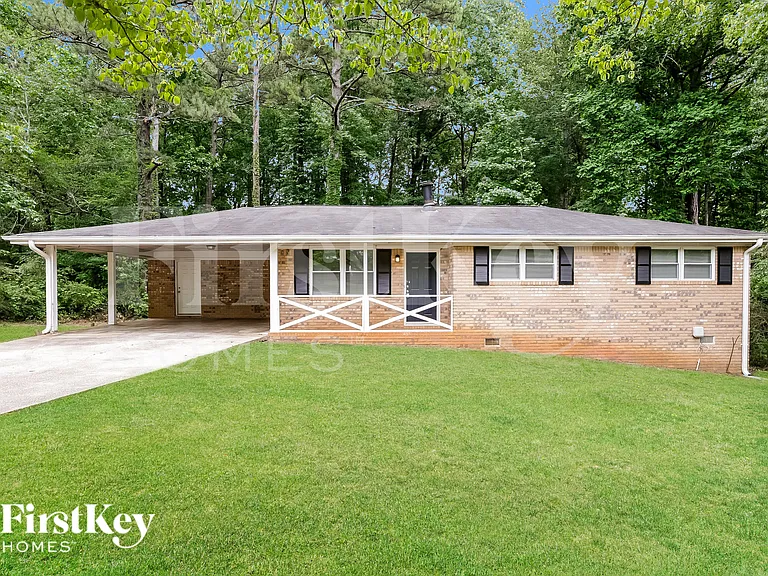 4971 Oakdale Dr — Photo 1