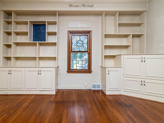 3rd image of 670 Greenwich St