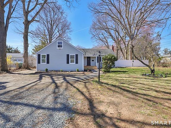 2nd image of 822 Slater Road