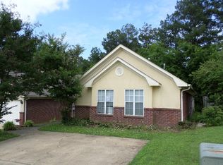 592 Albany St, Tupelo, MS 38801