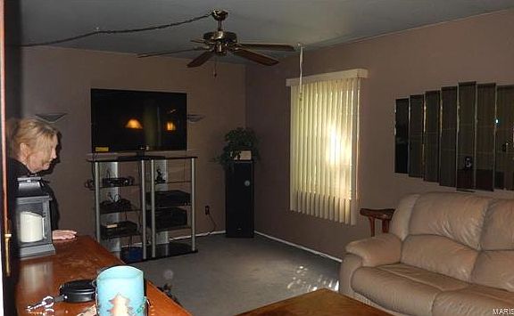 3rd image of 6627 Cracklewood Ln APT D