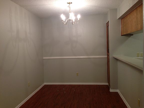 5th image of 10616 Mellow Mdws APT 16B