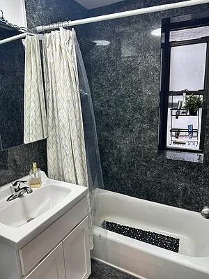 Rented by Compass | media 14