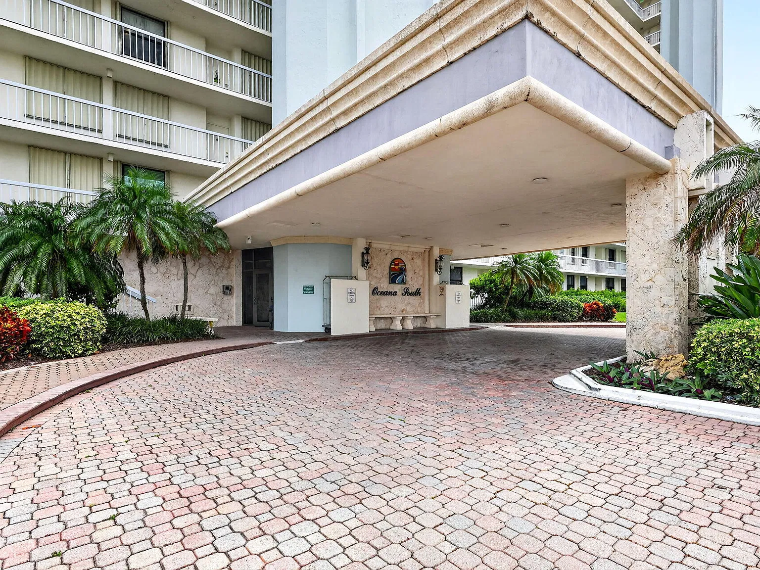 Oceana South — Photo 3