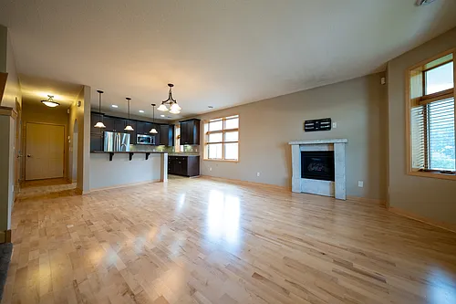 852 Berwood Ave W Photo 1