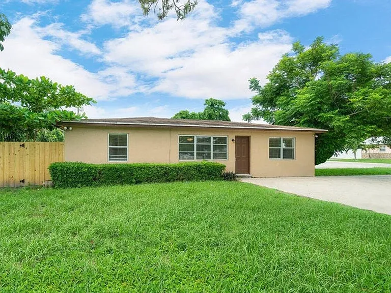 5854 Kumquat Rd #A — Photo 5