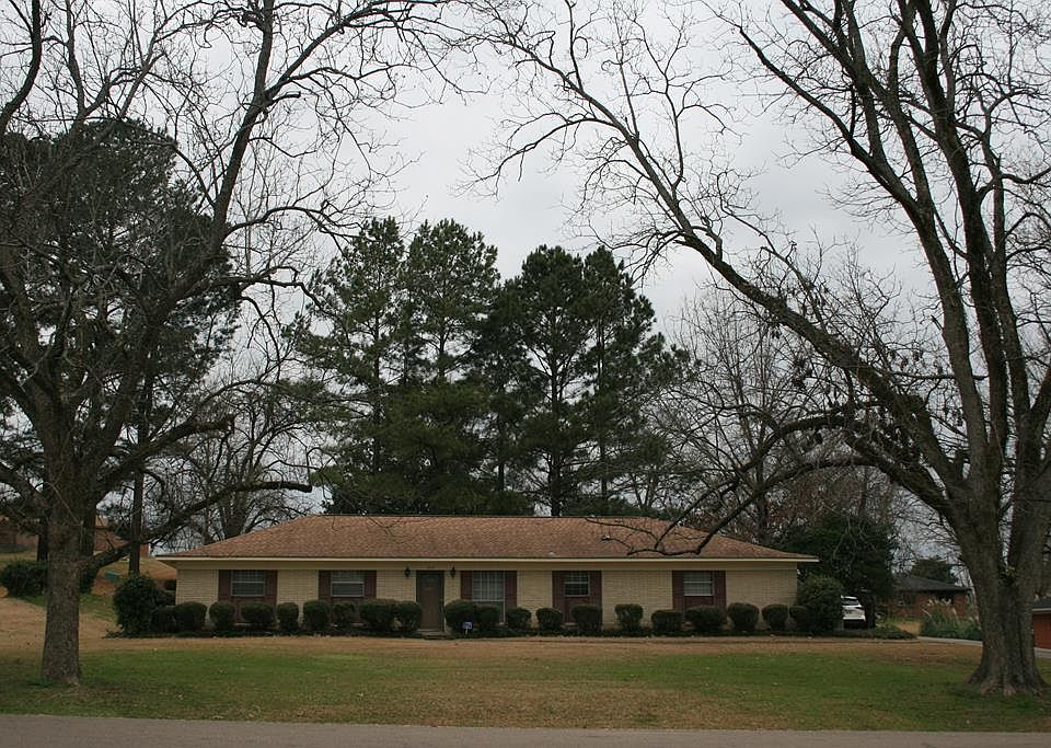 204 Pecan Blvd, Vicksburg, MS 39183 Zillow