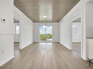 475 NE 125th St #704, Miami, FL 33161