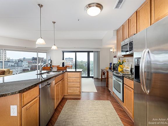 5th image of 111 N Ashley St Suite 507