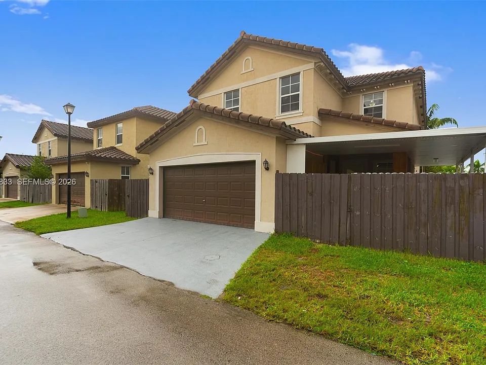 24423 SW 118th Ave