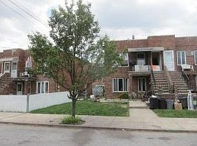 1st image of 2522 E 63rd St
