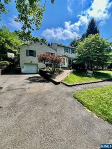 14 Ethel Pl, Closter, NJ, 07624