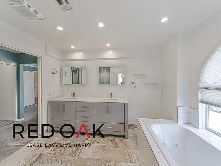 19310 Yolie Ln — Photo 25