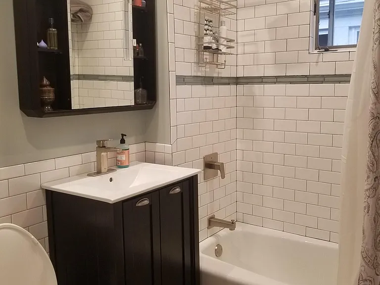 1108 S Harvey Ave — Photo 13