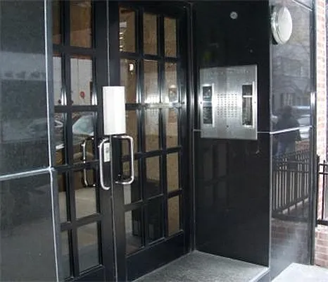 Rented by Charles Coutinho LLC | media 28