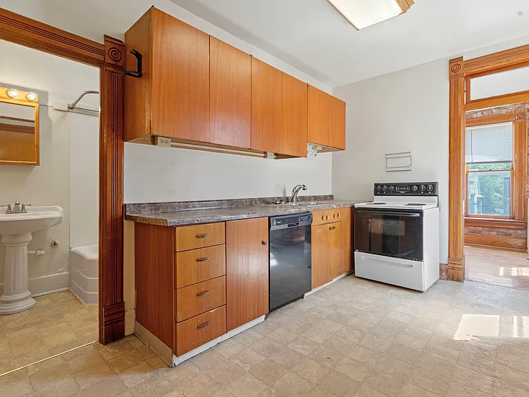 716 N 5th St #2 — Photo 2