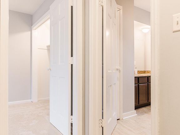5th image of 600 Village Place South Dr
