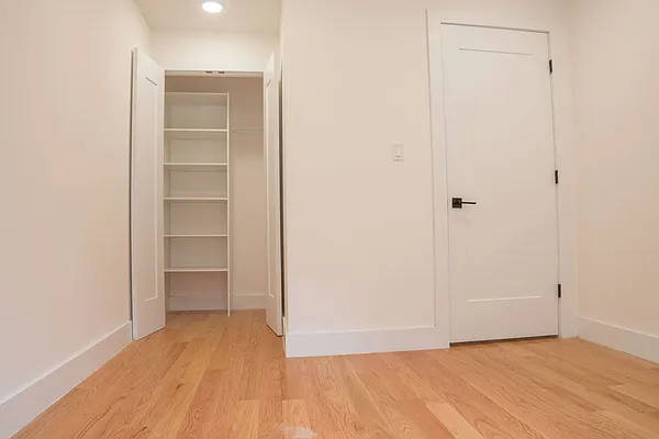 Rented by Compass | media 14