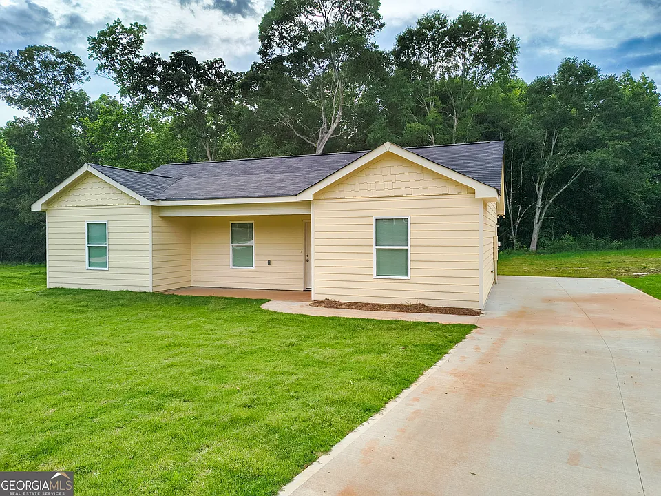 74 Lyla Ln