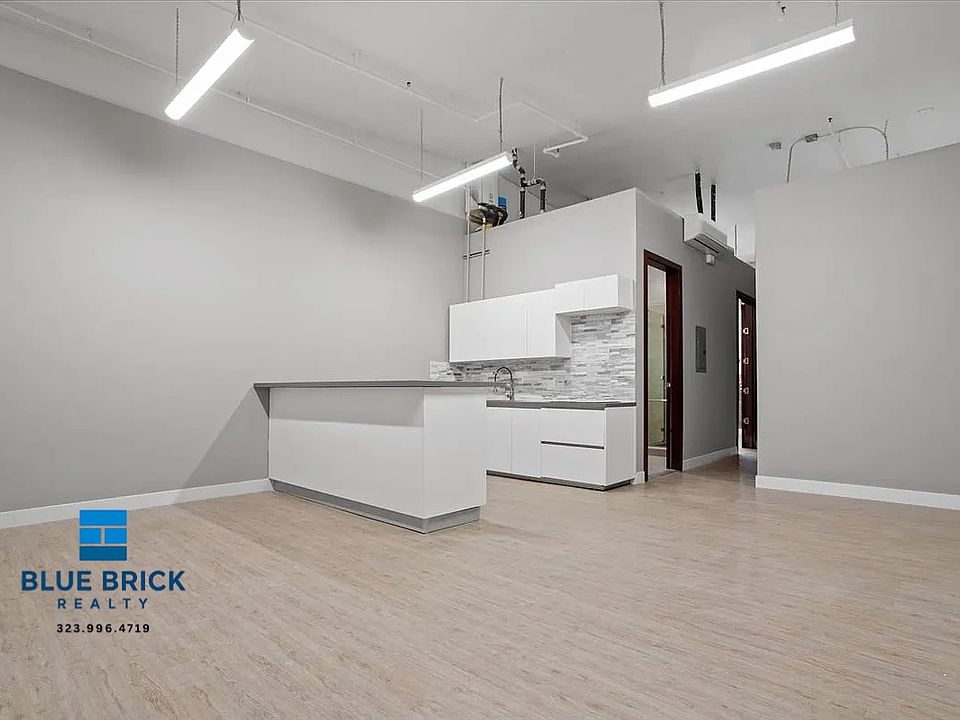 1st image of 3751 S Hill St #209