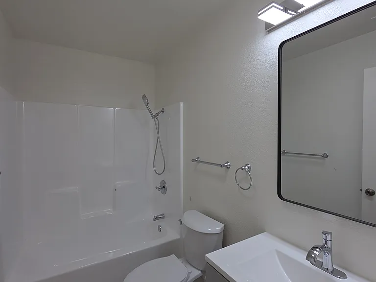 8533 Sun Florin Dr — Photo 8