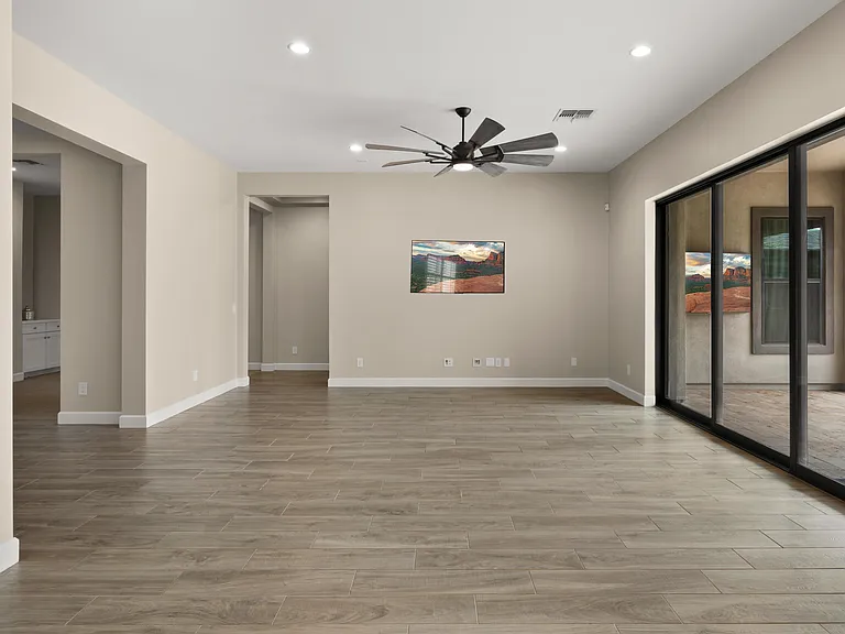 3882 E Andalusia Ave — Photo 6