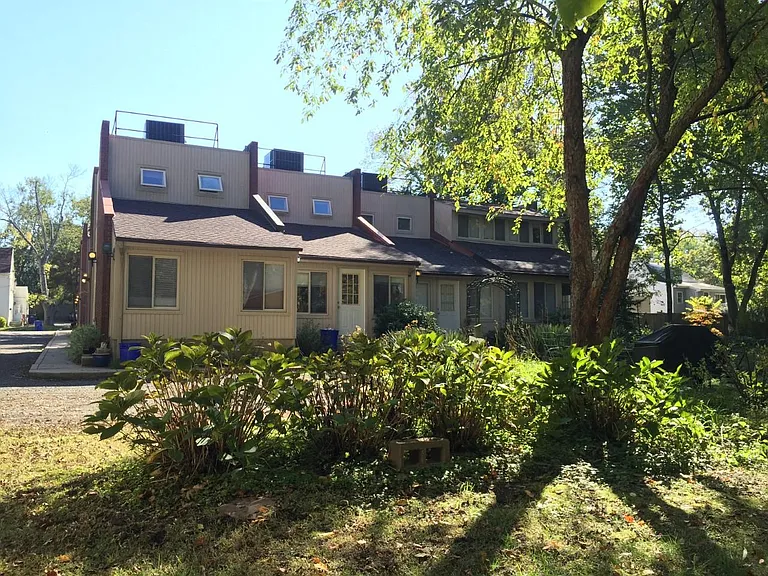 10 Mill St #B — Photo 12