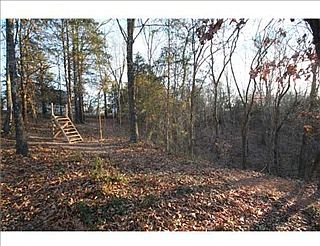 3rd image of 5 Allendale Ln