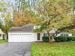 471 Weidel Rd, Webster, NY 14580