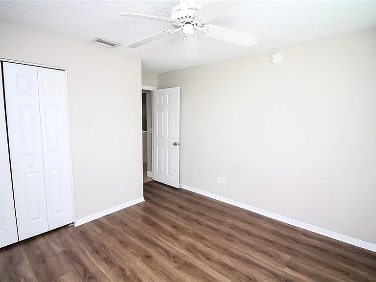17765 Oak Bridge St — Photo 20