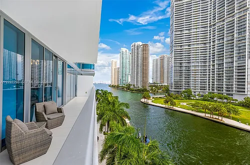 200 Biscayne Boulevard Way Photo 1