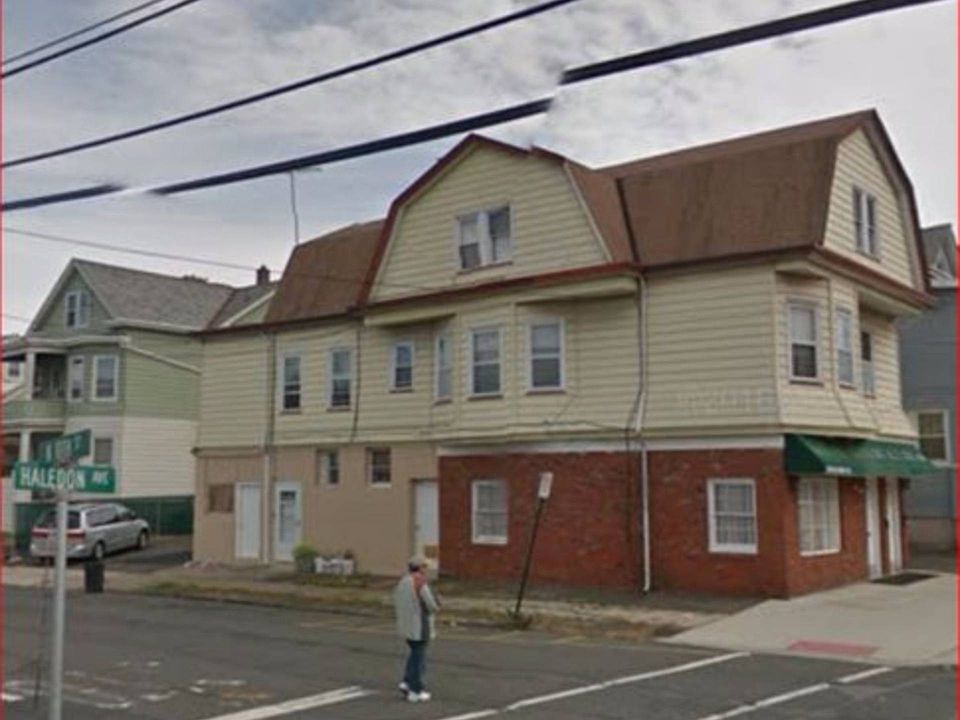 2nd image of 204 N Haledon Ave