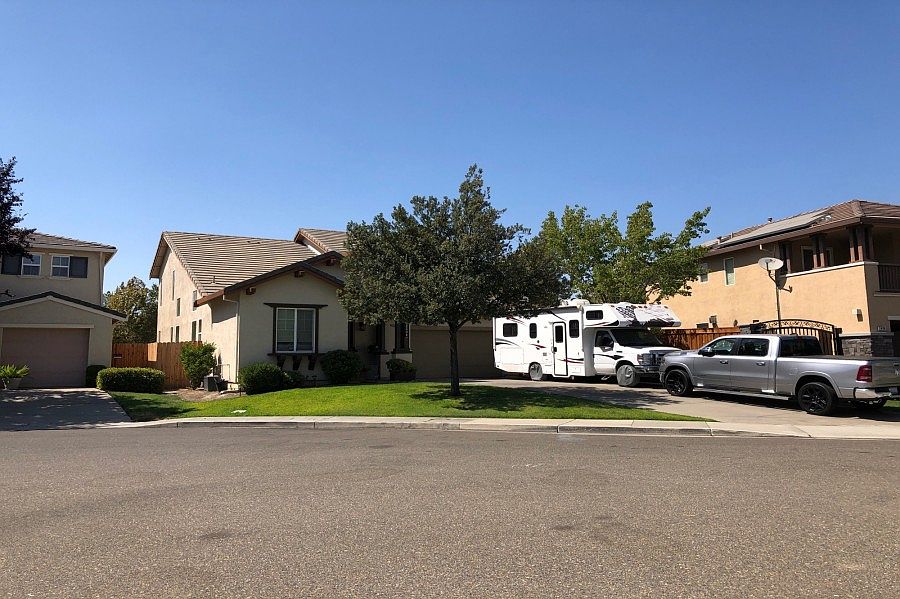 2nd image of 2504 Atherton Pl