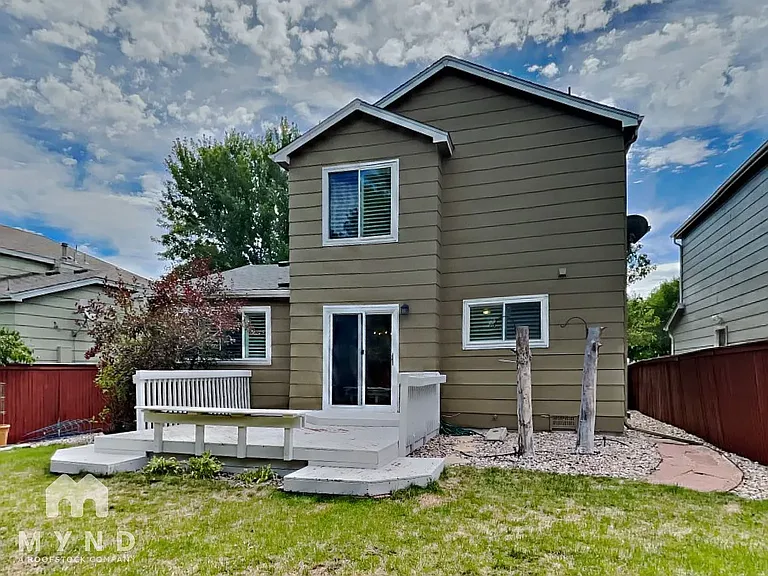9693 Castle Ridge Cir — Photo 3