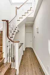 Rented by Dixon Advisory USA Inc.