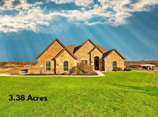 694 Jennings Ln, Azle, TX 76020