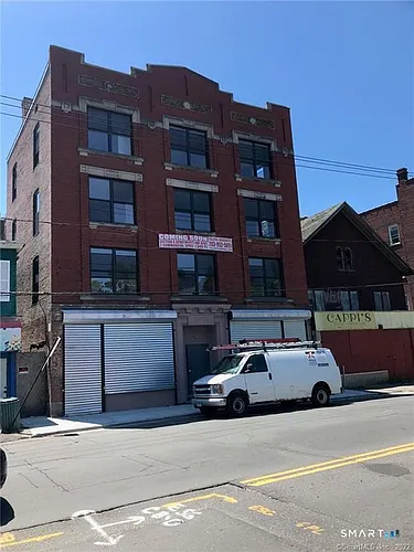 712 E Main St #3A Photo 1