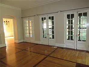 70 N Monterey St — Photo 18
