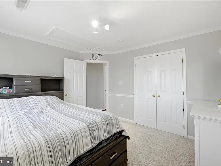 704 Seaton Ct SE — Photo 31