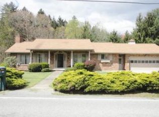 1157 Dry Hill Rd, Beckley, WV 25801