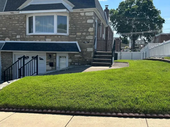 3132 Stanwood St, Philadelphia, PA 19136