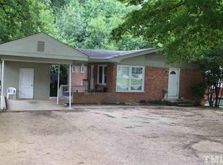 908 Friar Tuck Rd, Raleigh, NC 27610