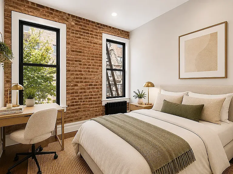 321 W 11th St #14K — Photo 5