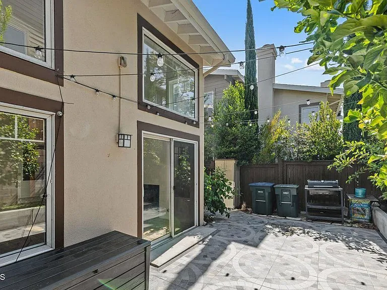 2871 Ashley Dr — Photo 32