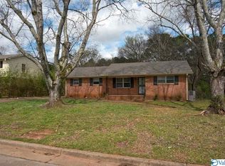 3010 Forsythe Dr NW, Huntsville, AL 35810