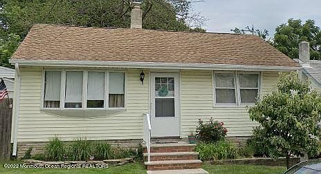 1st image of 46 River Dr