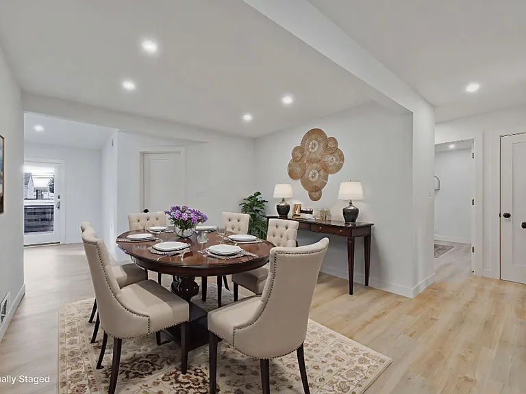 73 Midwood Ave — Photo 5