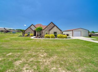 129 Spring Meadow Dr, Springtown, TX 76082